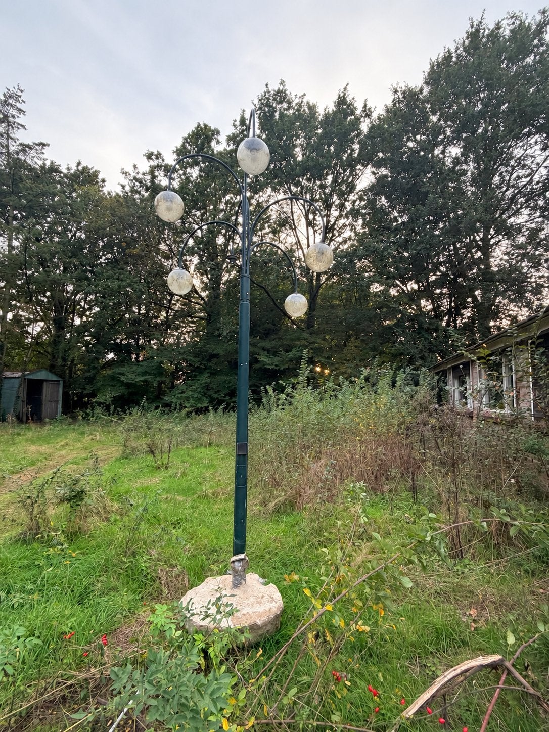 Klassieke lantaarnpaal met 6 glazen bollen, Ophalen, Gebruikt, IJzer, Staande lamp