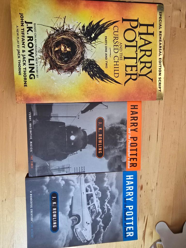 Harry Potter boeken (deel 1, 2 en the cursed child) Engels, Boeken, Ophalen of Verzenden, Gelezen, J.K. Rowling, Fictie