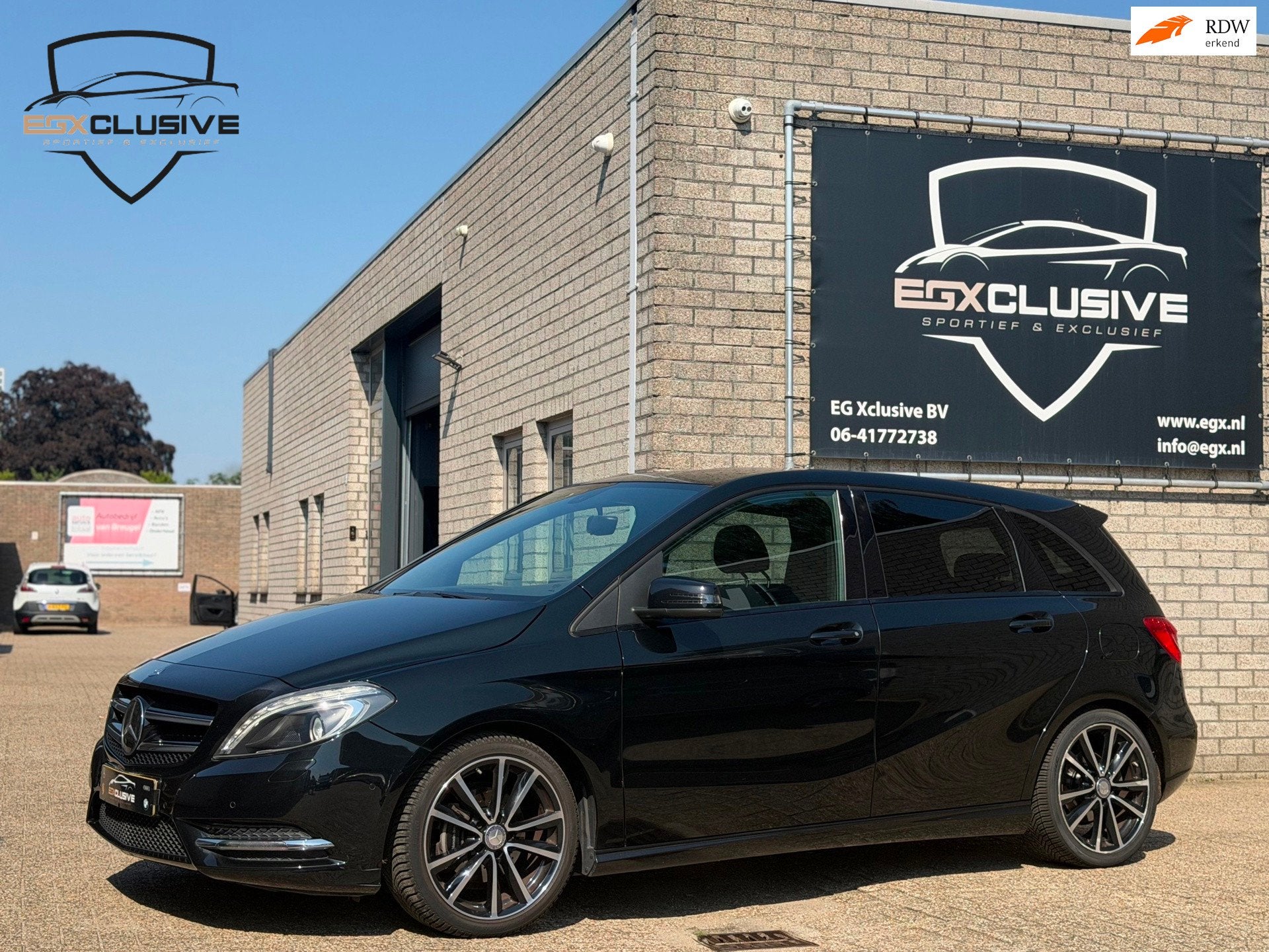 Mercedes-Benz B-klasse 180 Ambition AMG|PDC|AIRCO|NAP|, Auto's, 1325 kg, Gebruikt, 4 cilinders, 17 km/l