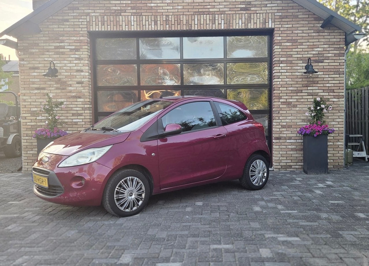 Ford Ka 1.2 Titanium 2009, Voorwielaandrijving, 1242 cc, 4 stoelen, Origineel Nederlands