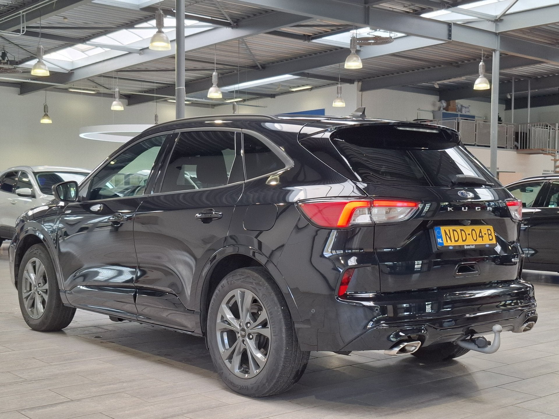Ford Kuga 2.5 PHEV ST-Line X | Trekhaak | Winter Pack | Adap, 14 kWh, Gebruikt, 4 cilinders, Zwart