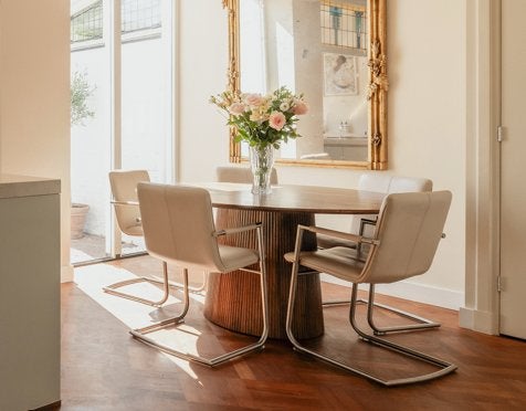 Ronde houten eettafel & 6 Henders & Hazel Designstoelen, Huis en Inrichting, Tafels | Eettafels, Gebruikt, Rond, Ophalen of Verzenden