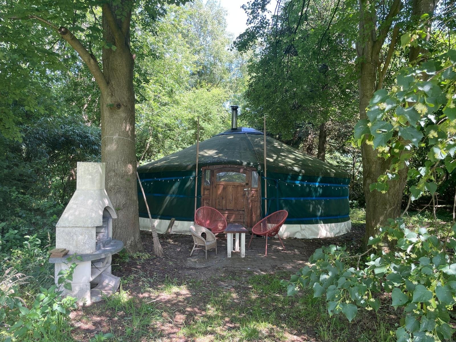 Ruime en sfeervolle 6 muurs Yurt, Ophalen, Gebruikt, Tot en met 4