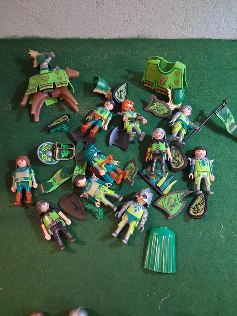 Playmobil ridders en paard met accessoires, Ophalen of Verzenden, Gebruikt, Los playmobil