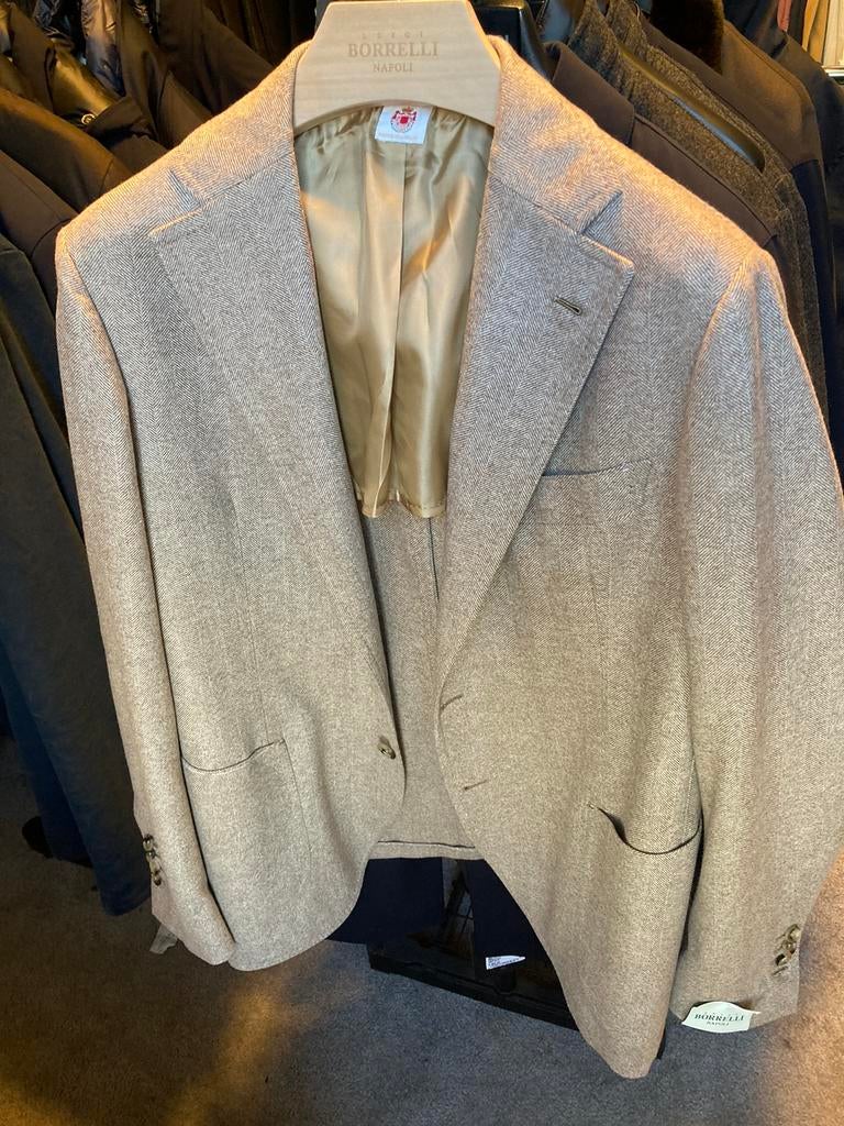 Luigi Borrelli beige mt 52, 56, Kleding | Heren, Kostuums en Colberts, Nieuw, Maat 48/50 (M), Beige, Ophalen of Verzenden