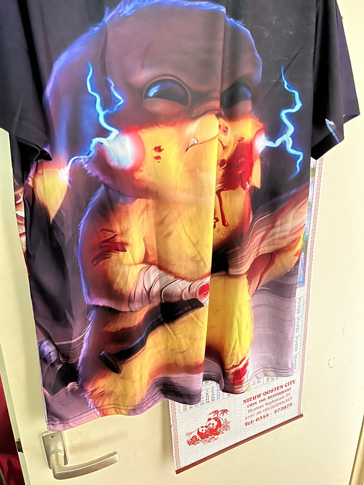 Pokemon t-shirt picachu, Verzenden, Zo goed als nieuw