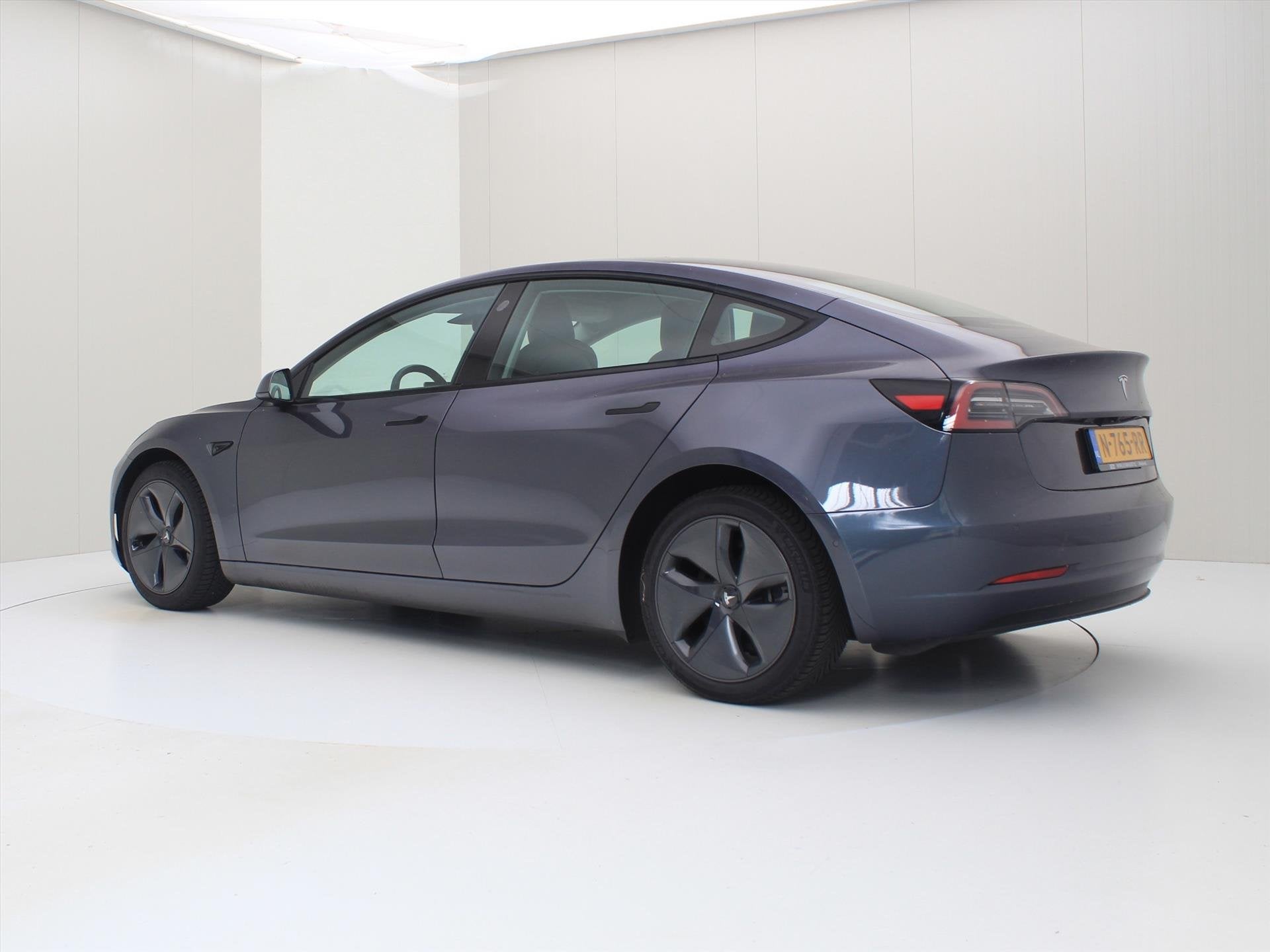 Tesla Model 3 Standard RWD Plus 90.6% SoH FACELIFT [ LFP-ACC, Auto's, Tesla, Automaat, Adaptive Cruise Control, Achterwielaandrijving