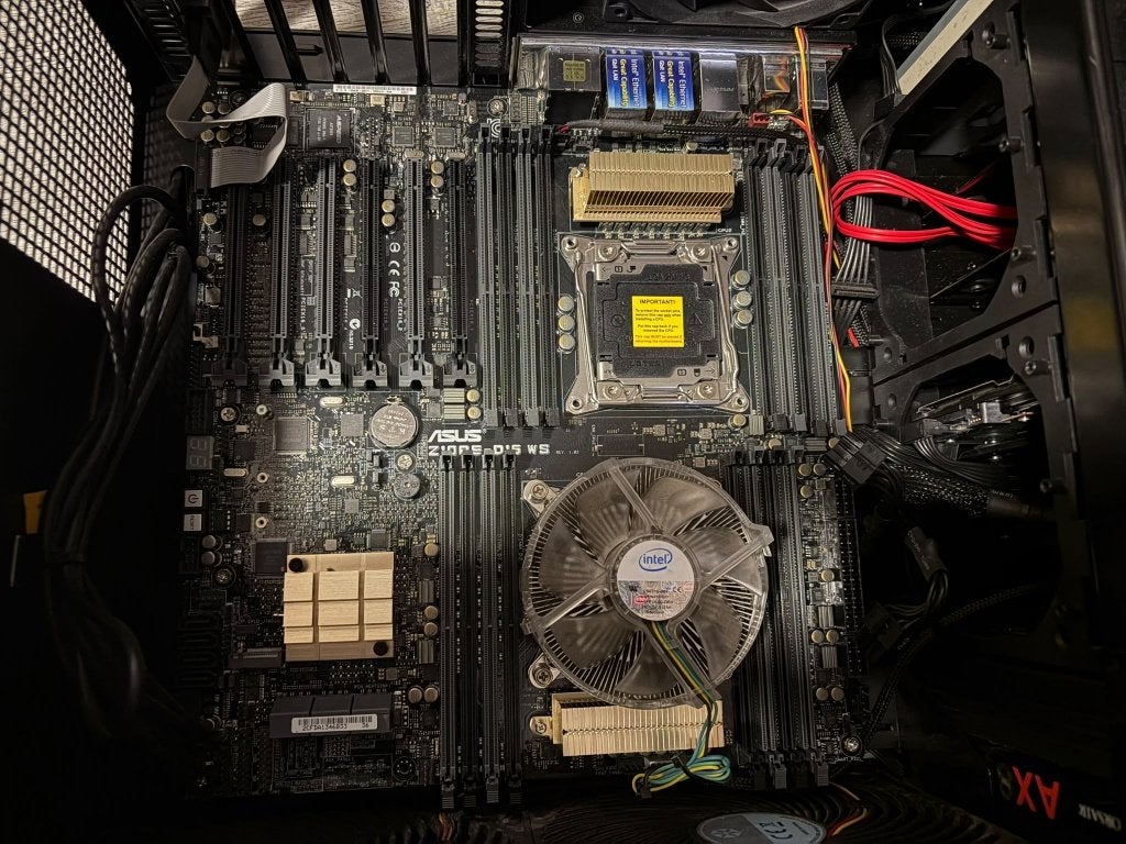 ASUS Z10PE-D16  – Dual LGA2011-3 | Intel Xeon E5-1620 v4, Computers en Software, Servers, Ophalen of Verzenden, Zo goed als nieuw