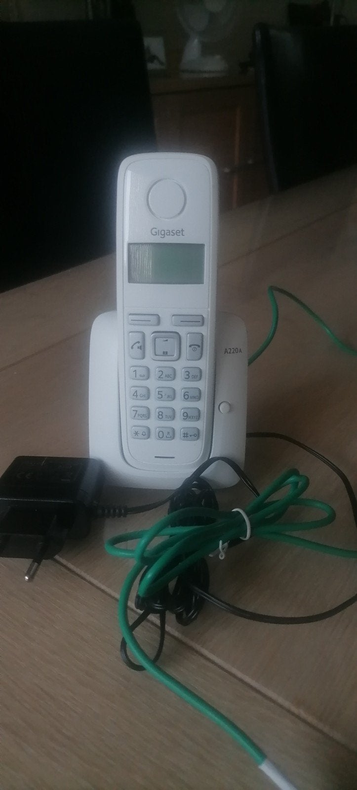 Dect telefoon oplaadbaar, Ophalen of Verzenden, Zo goed als nieuw, 1 handset, Stralingsarm