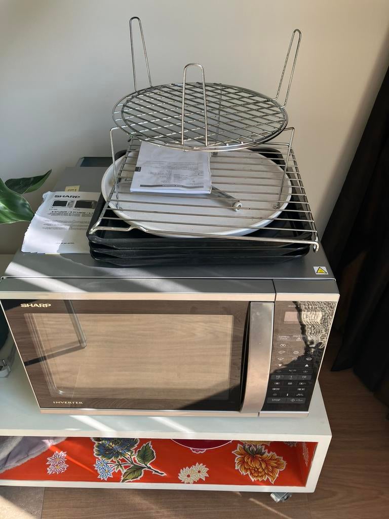 Sharp combi magnetron, Witgoed en Apparatuur, Ophalen, Gebruikt