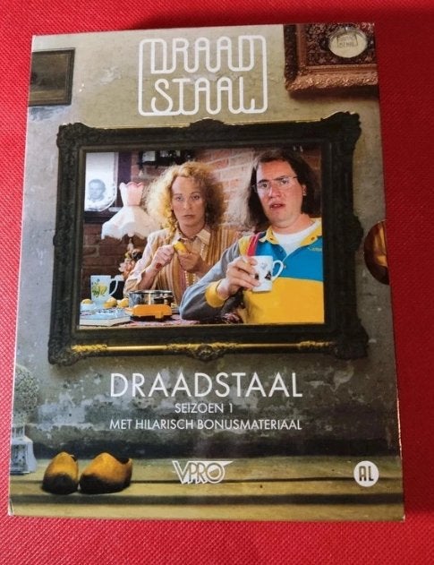 DVD - Draadstaal - seizoen 1, Vanaf 12 jaar, Ophalen of Verzenden, Zo goed als nieuw, Boxset