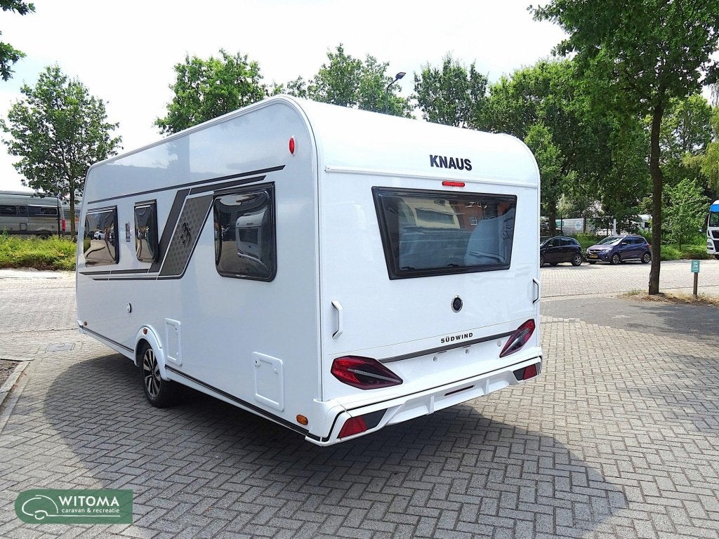 Knaus Sudwind Black Selection 500 EU 50 jaar Witoma voordeel, Caravans en Kamperen, Rondzit, Bedrijf, Schokbreker, 5 tot 6 meter