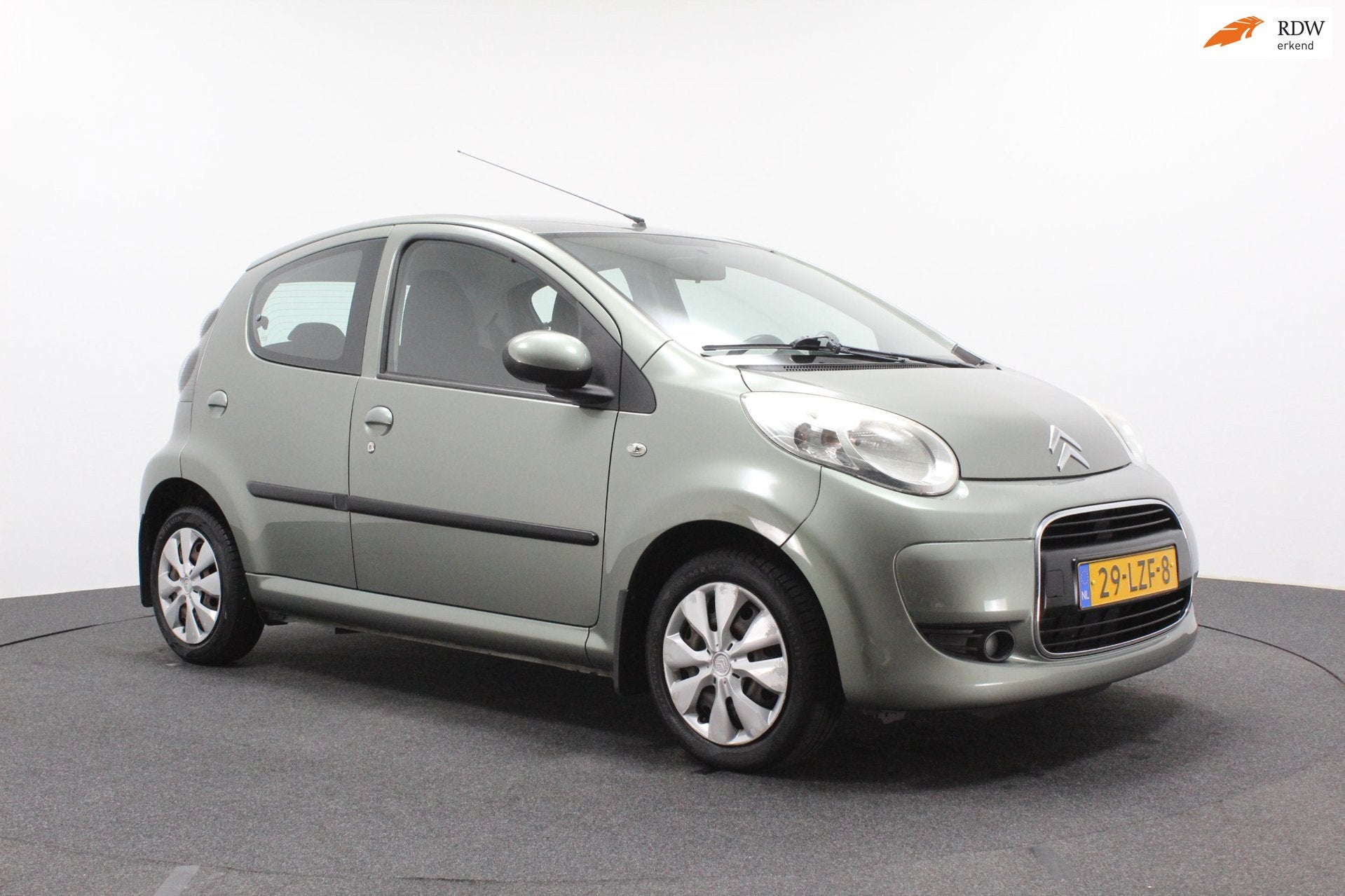 Citroen C1 1.0-12V Ambiance | Airco | Goed onderhouden | Bij, Voorwielaandrijving, Gebruikt, 4 stoelen, C1