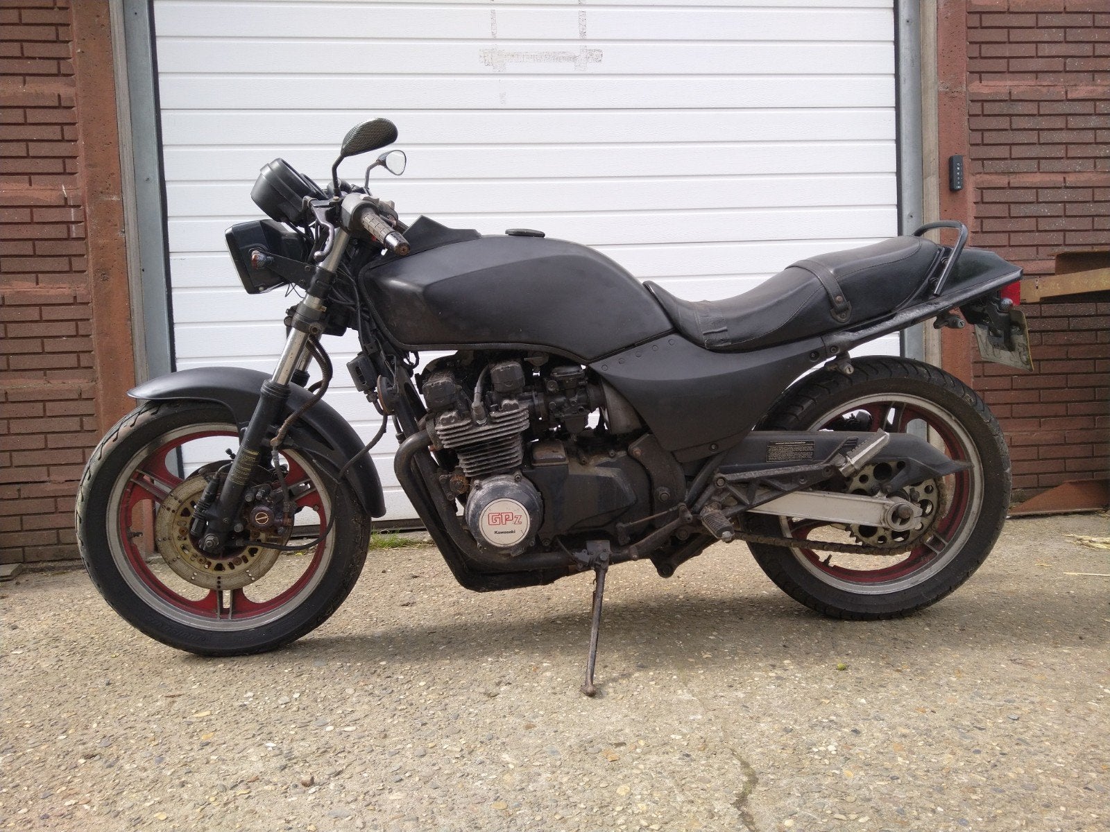 kawasaki gpz750, Ophalen of Verzenden