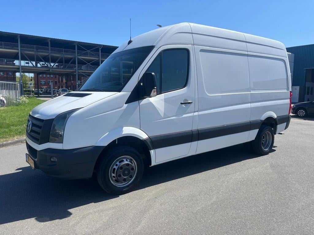 Volkswagen Crafter 50 136pk TDI BMT GB L2h1 366/3500 KG, Auto's, Bestelauto's, Euro 5, 4 cilinders, Volkswagen, Wit