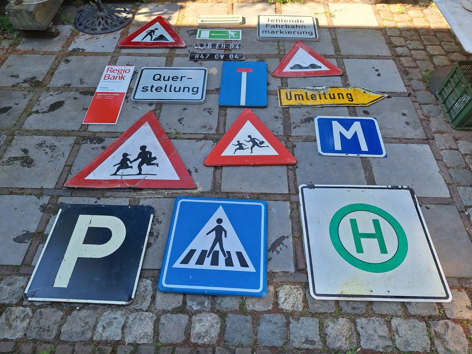 Diverse verkeerdborden / nummerborden., Verzamelen, Ophalen, Gebruikt, Gebruiksvoorwerp