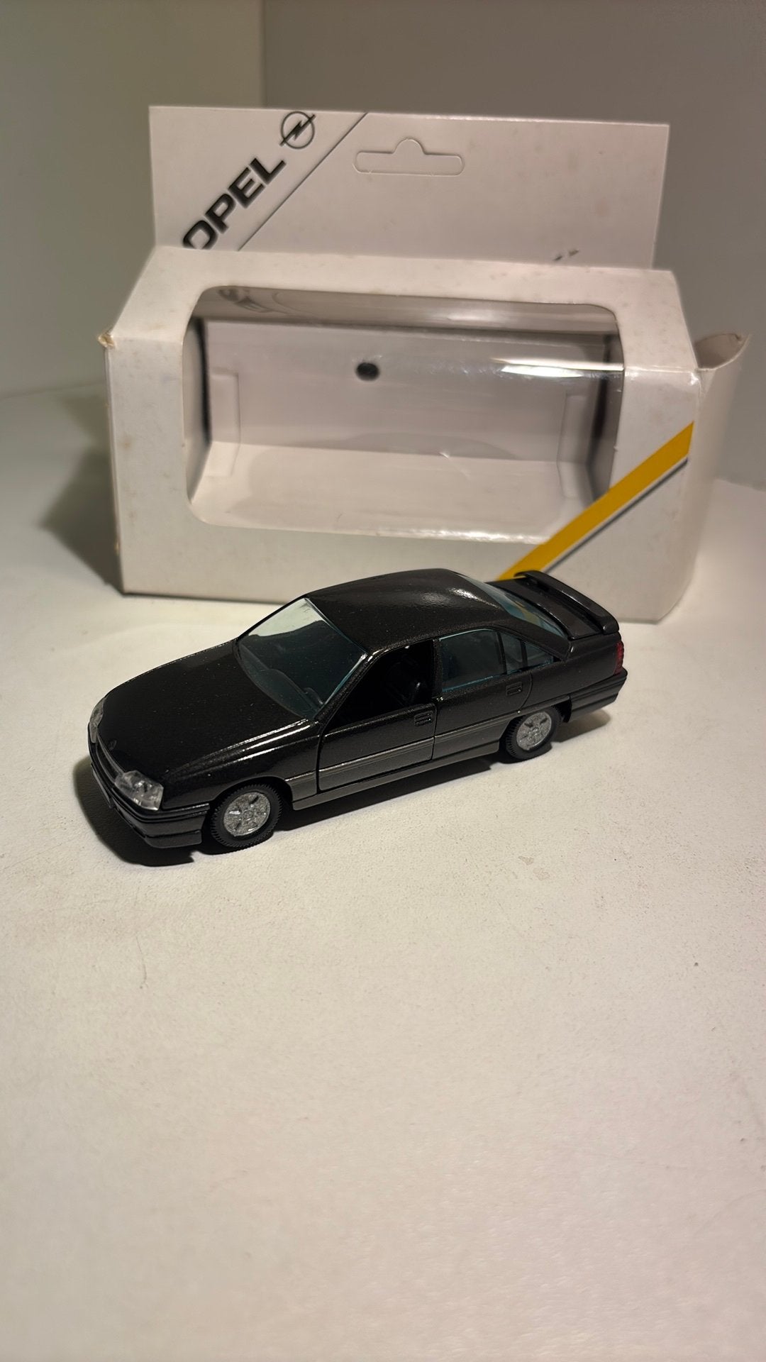 Opel omega 3000 gama 1.43, Auto, Ophalen of Verzenden, Gama, A