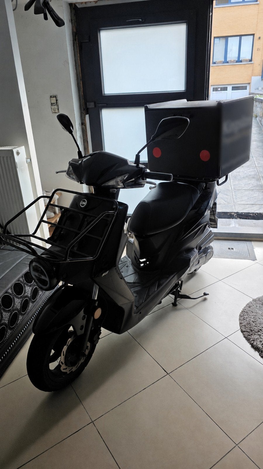 Sym Fiddle scooter met bezorgbox en voorrek, Ophalen, Gebruikt, Benzine, SYM