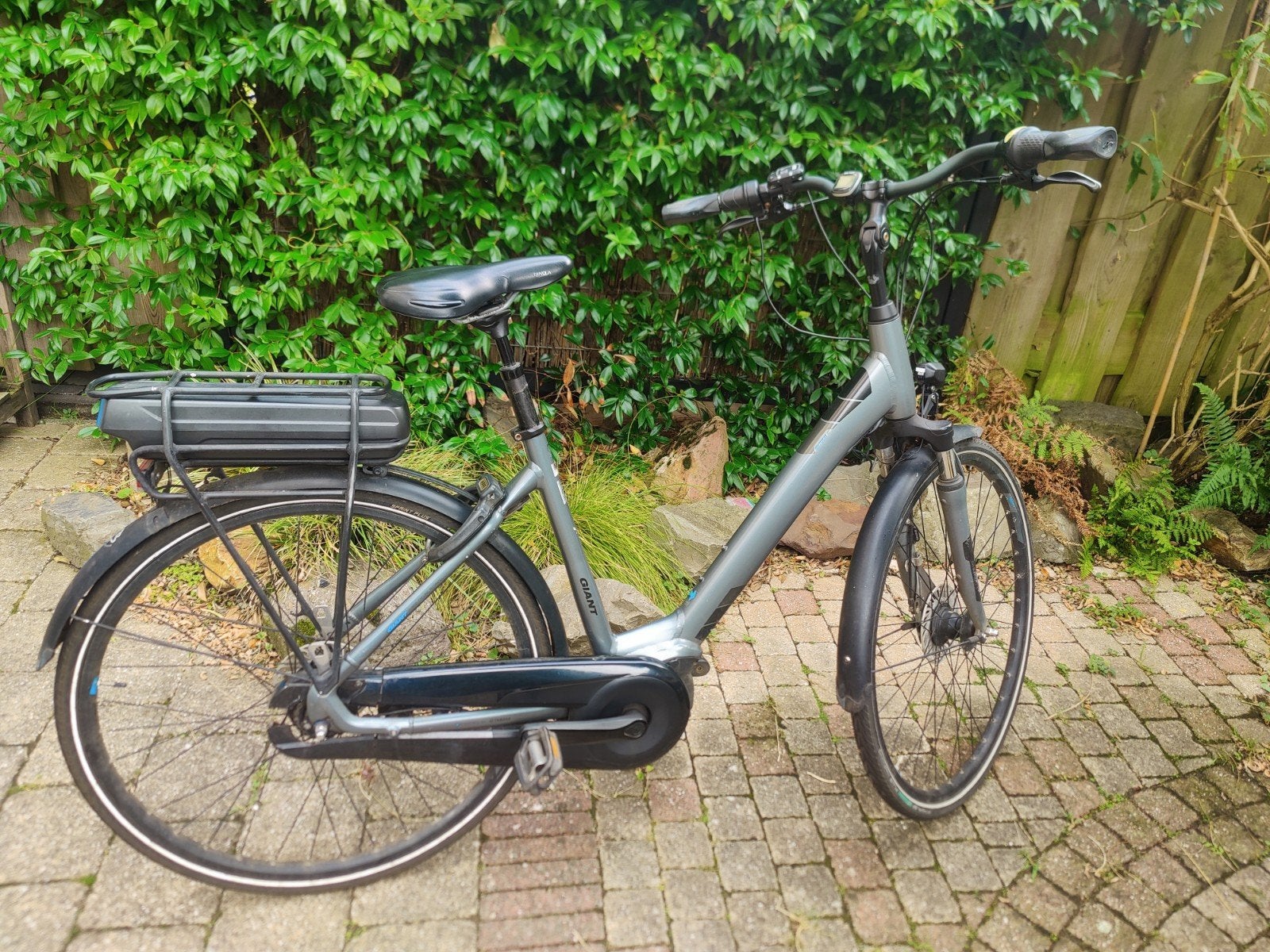 Giant Entour E+ elektrische damesfiets met middenmotor, Fietsen en Brommers, Ophalen, Gebruikt, Giant, 47 tot 51 cm