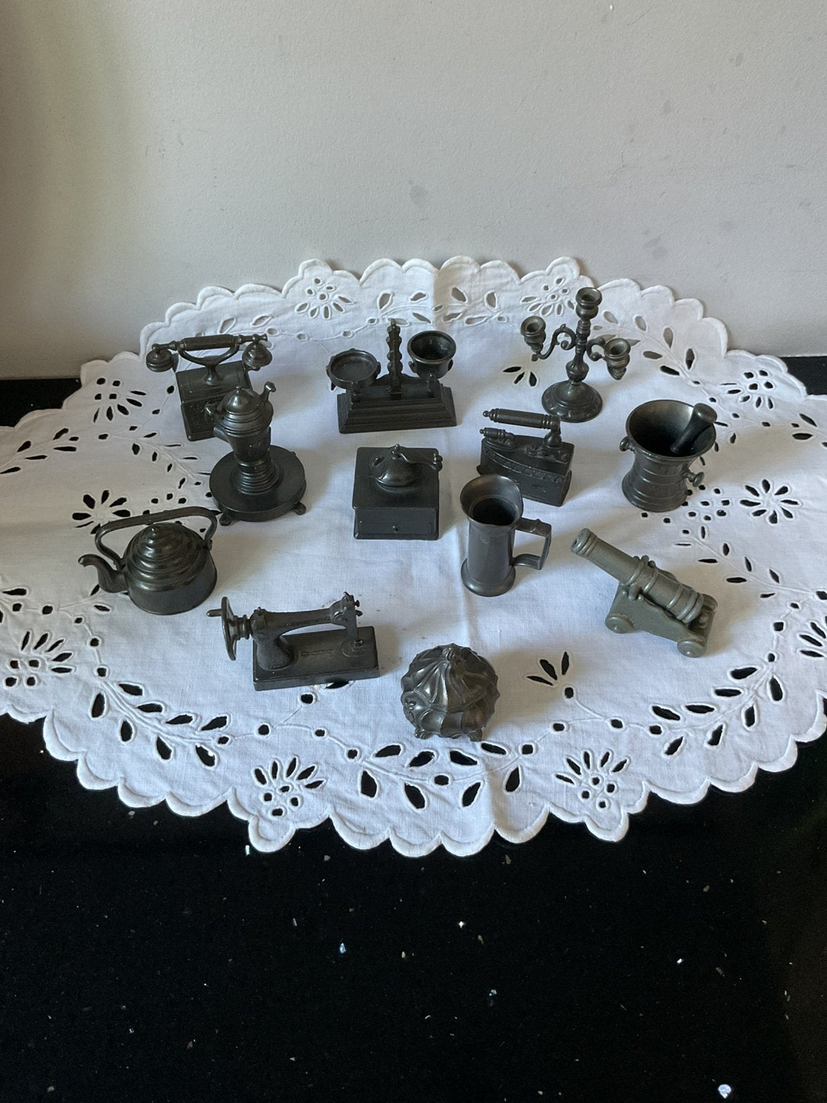 Tinnen miniaturen met het keurmerk “engeltjes tin”, Ophalen of Verzenden