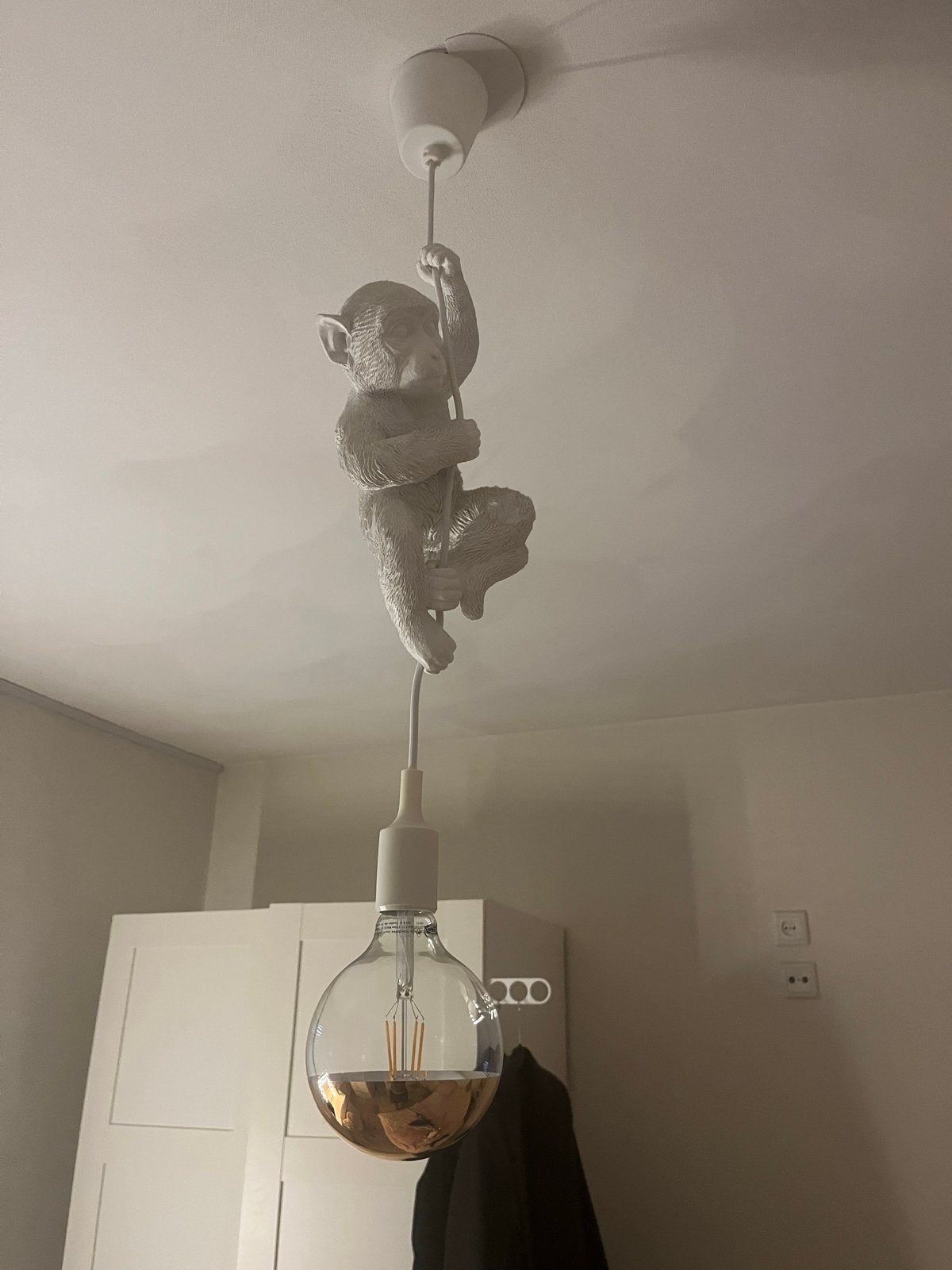 Apenlamp met lampenbol, Overige merken, Zo goed als nieuw, Modern, Kunststof