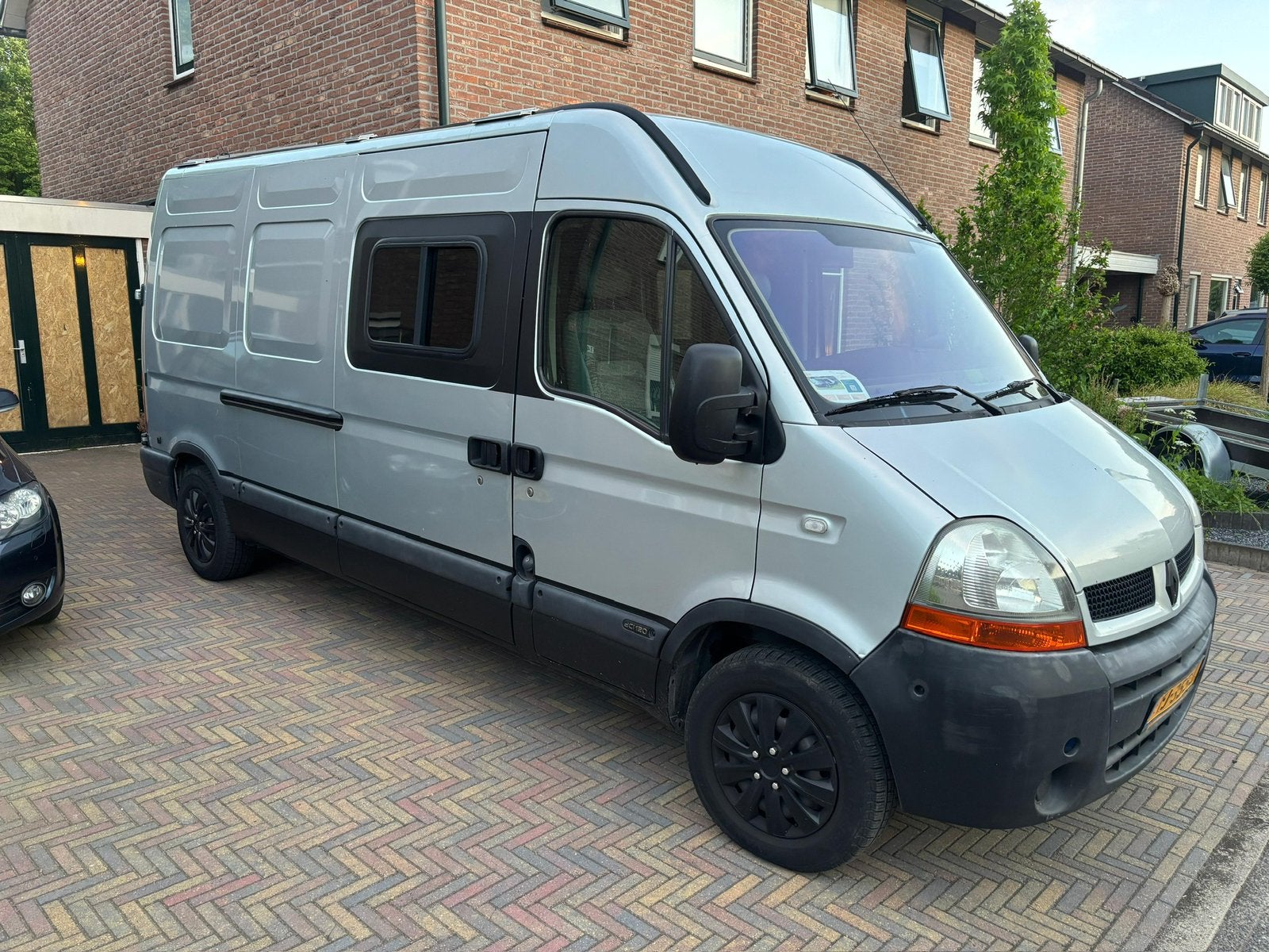 Renault Master 3.5T L3H2 2.5 DCI115
