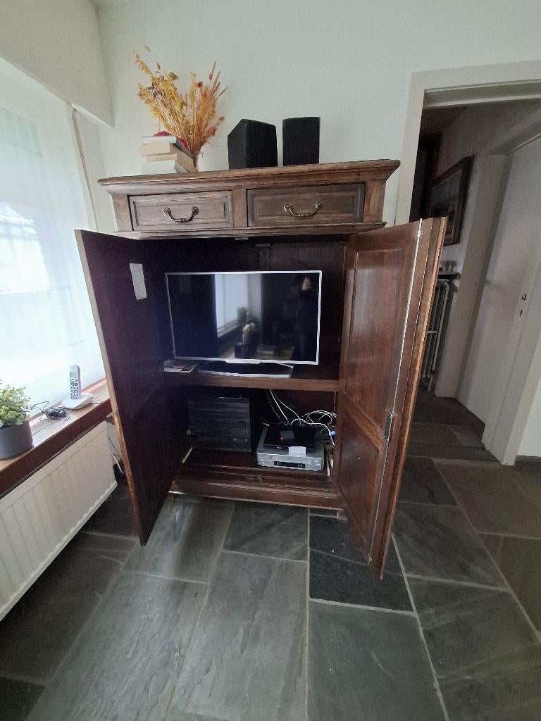 TV kast klassiek, Ophalen, 100 tot 150 cm, Zo goed als nieuw, 150 tot 200 cm