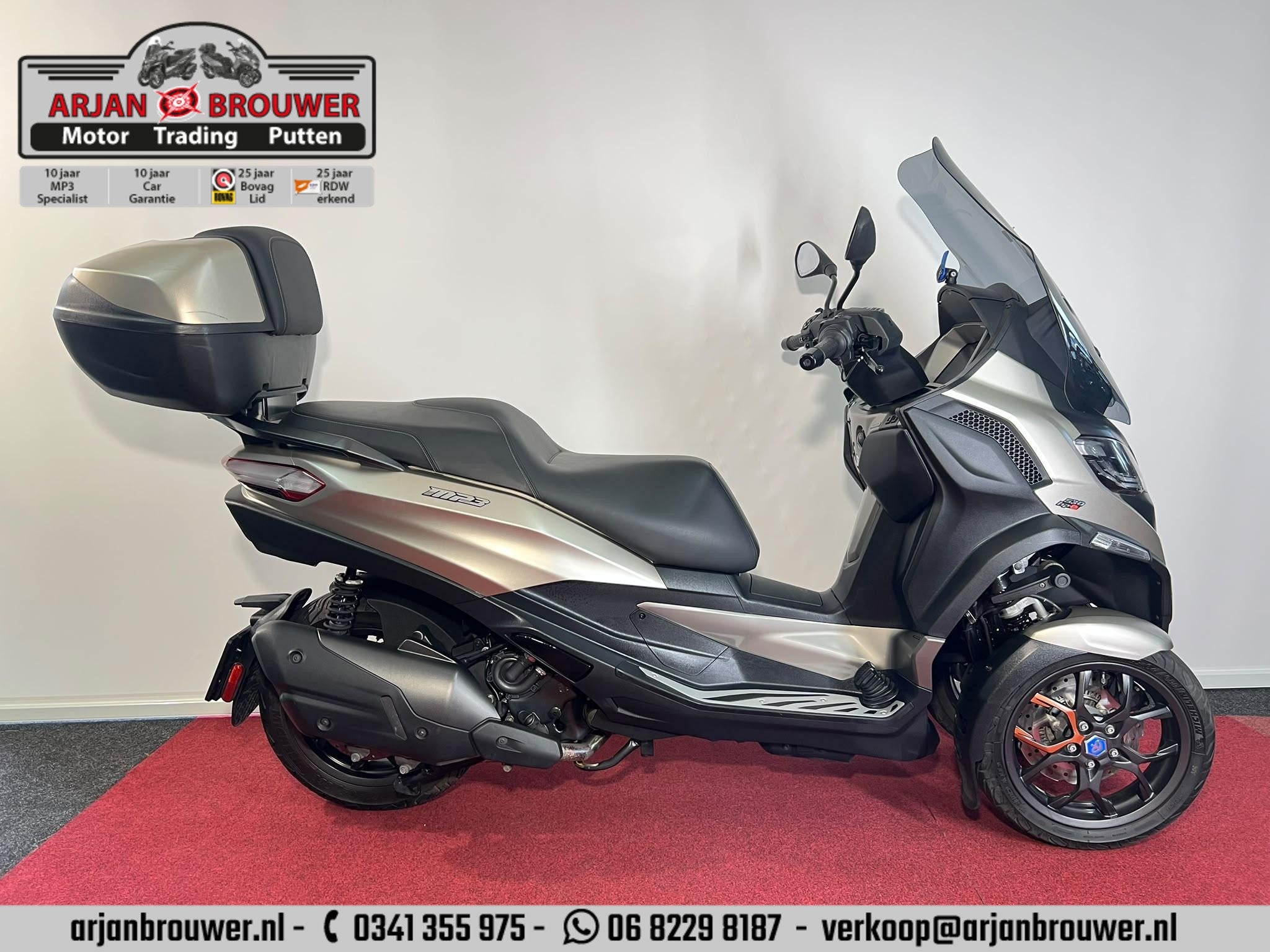 Piaggio MP3 530 HPE Exclusive 530 MP3 HPE Exclusive, Traction Control, Bedrijf, Piaggio Vespa B.V., Minervum 7272
4817 ZM  Breda, NL
