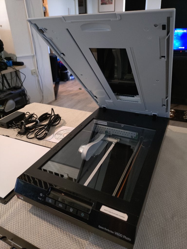 Epson fotoscanner Perfection V600 (word niet meer gemaakt), Computers en Software, Scanners, Ophalen, Zo goed als nieuw, Epson
