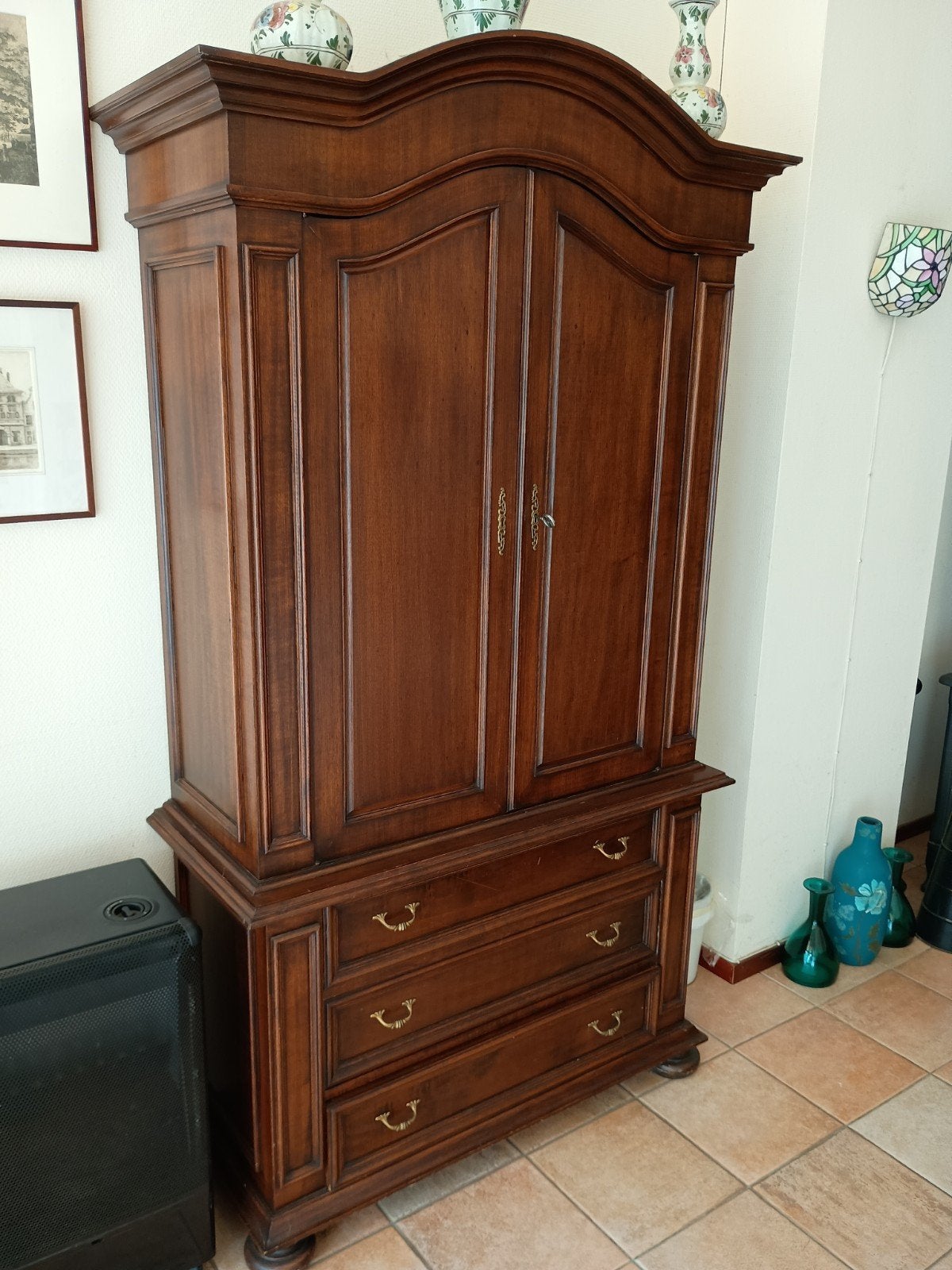 Gratis af te halen 2 kasten voor servies etc, Huis en Inrichting, Kasten | Buffetkasten, Ophalen of Verzenden, 25 tot 50 cm, Minder dan 100 cm