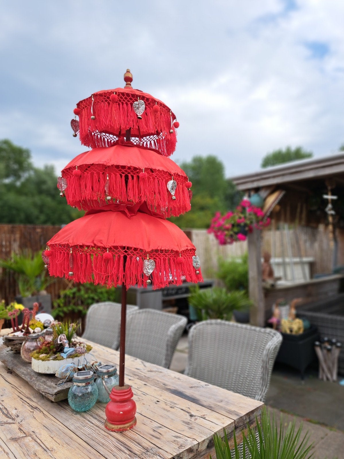 Decoratieve Balinese Parasol Rood - Handgemaakt, Ophalen, Zo goed als nieuw, Minder dan 1 meter, Overige typen