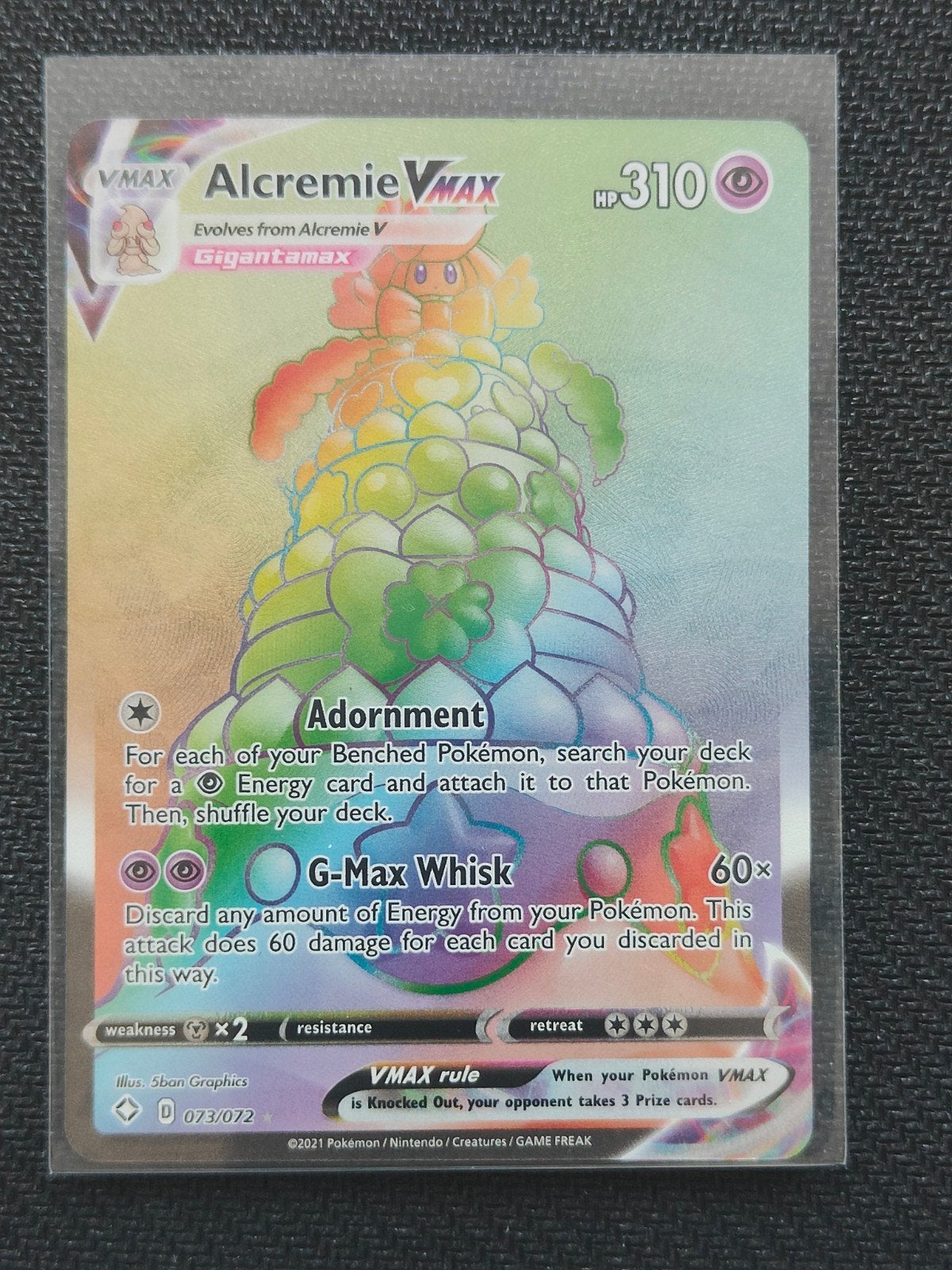 Pokémon Alcremie VMAX SHF 073/072 NM Rainbow Rare, Hobby en Vrije tijd, Verzamelkaartspellen | Pokémon, Ophalen of Verzenden, Zo goed als nieuw