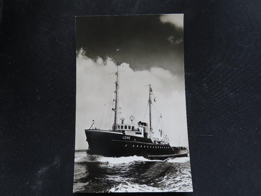 ansichtkaart sleepboot " Loire" Smit & co, Ophalen of Verzenden, Gebruikt, Motorboot, Kaart, Foto of Prent