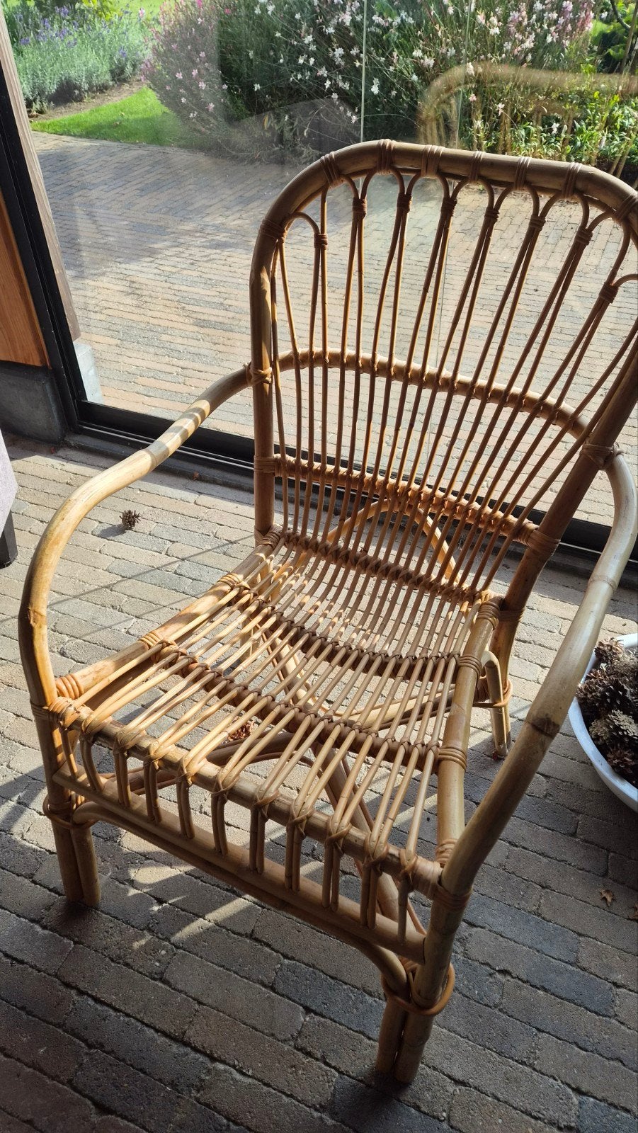 rotan stoel met kussens, Huis en Inrichting, Ophalen, Bruin, Riet of Rotan, Zo goed als nieuw