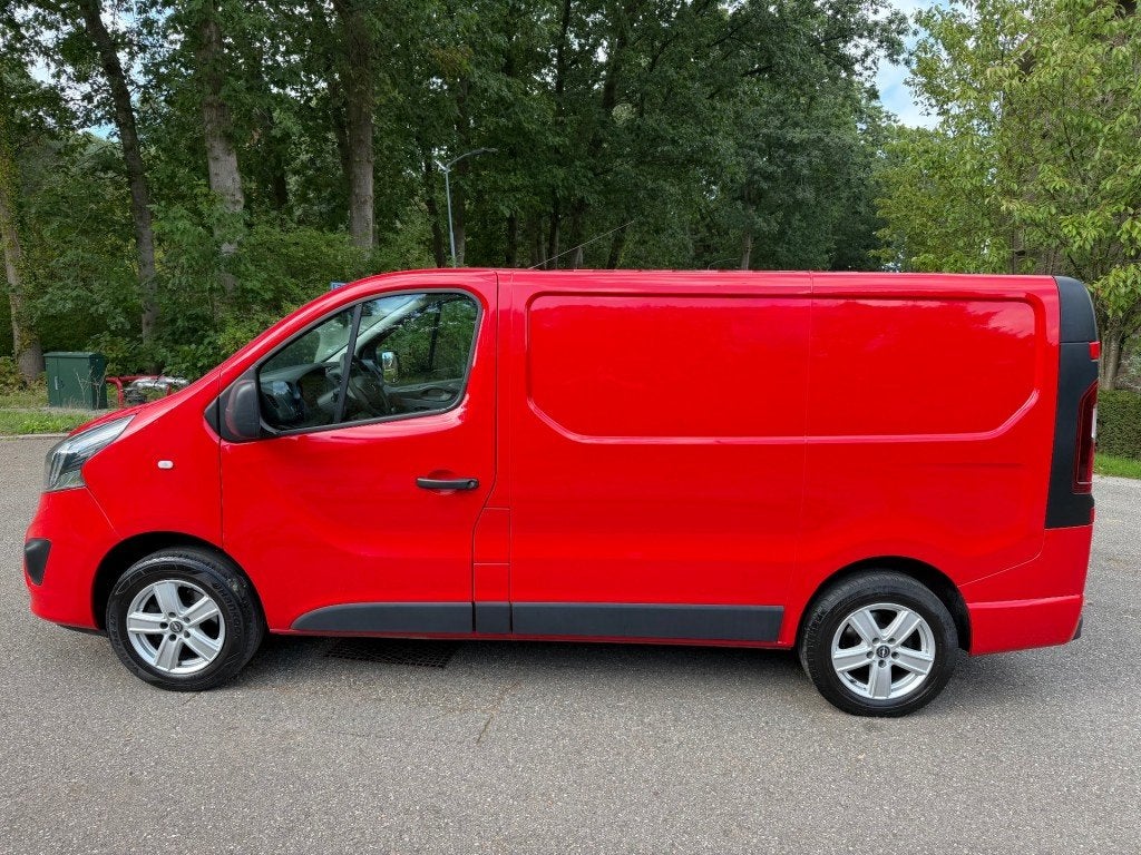 Opel VIVARO 1.6 CDTI L1H1 - Airco - 2018 - Marge !!!, Auto's, Bedrijf, 1598 cc, Te koop, Rood