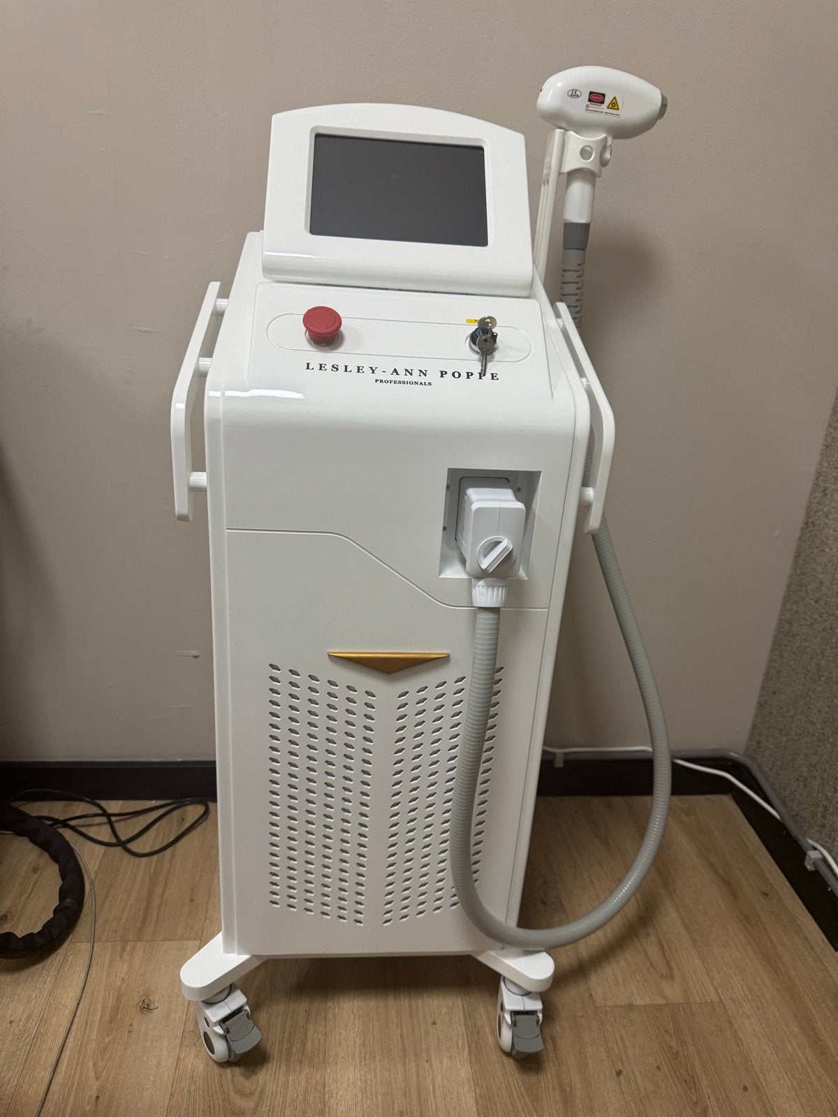 Laserontharing diode/alexandrite/ndYag - Professioneel, Witgoed en Apparatuur, Ophalen, Zo goed als nieuw, Scheren en Epileren