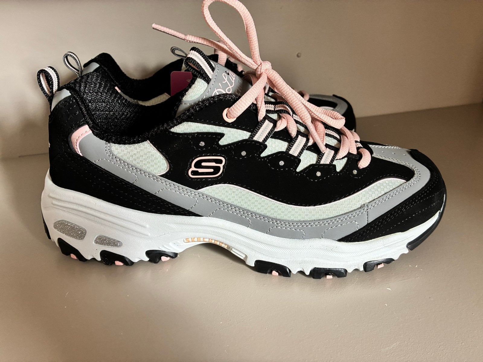 Nieuwe Skechers D'Lites sneakers - Maat 40, Ophalen of Verzenden, Nieuw, Sneakers of Gympen