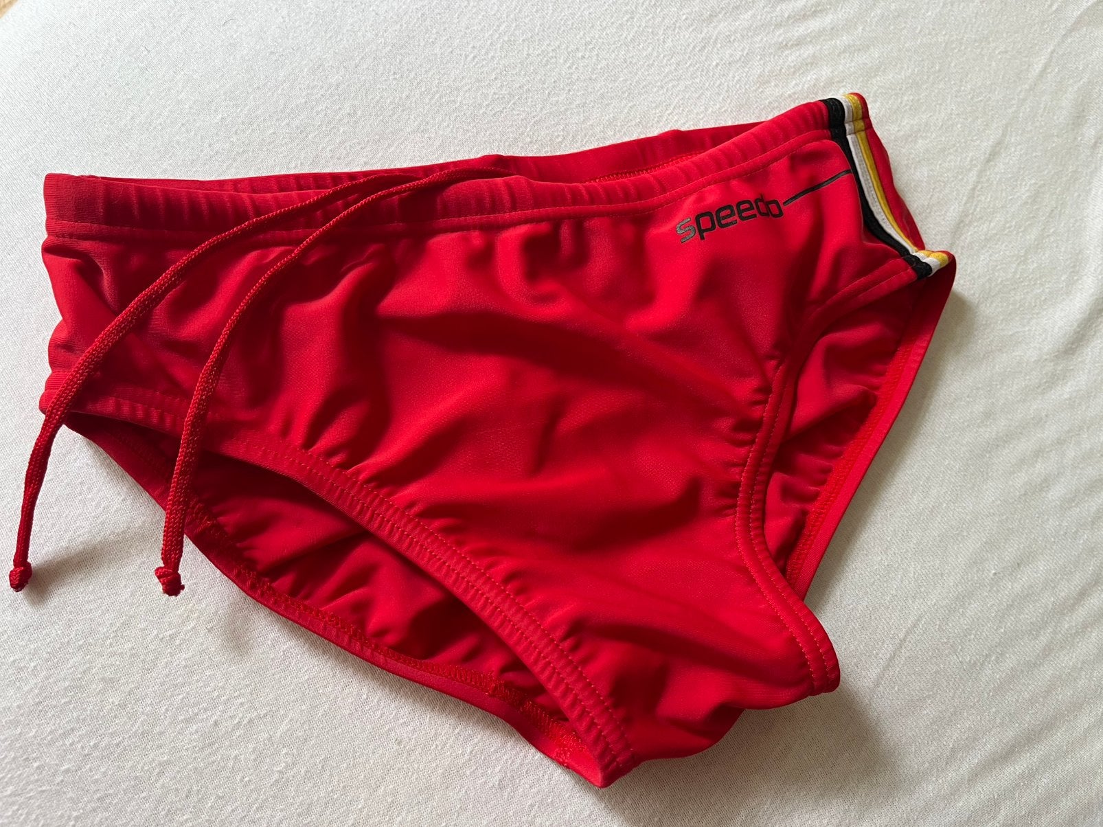Speedo maat XS, Verzenden, Maat 46 (S) of kleiner, Rood, Zwemslip
