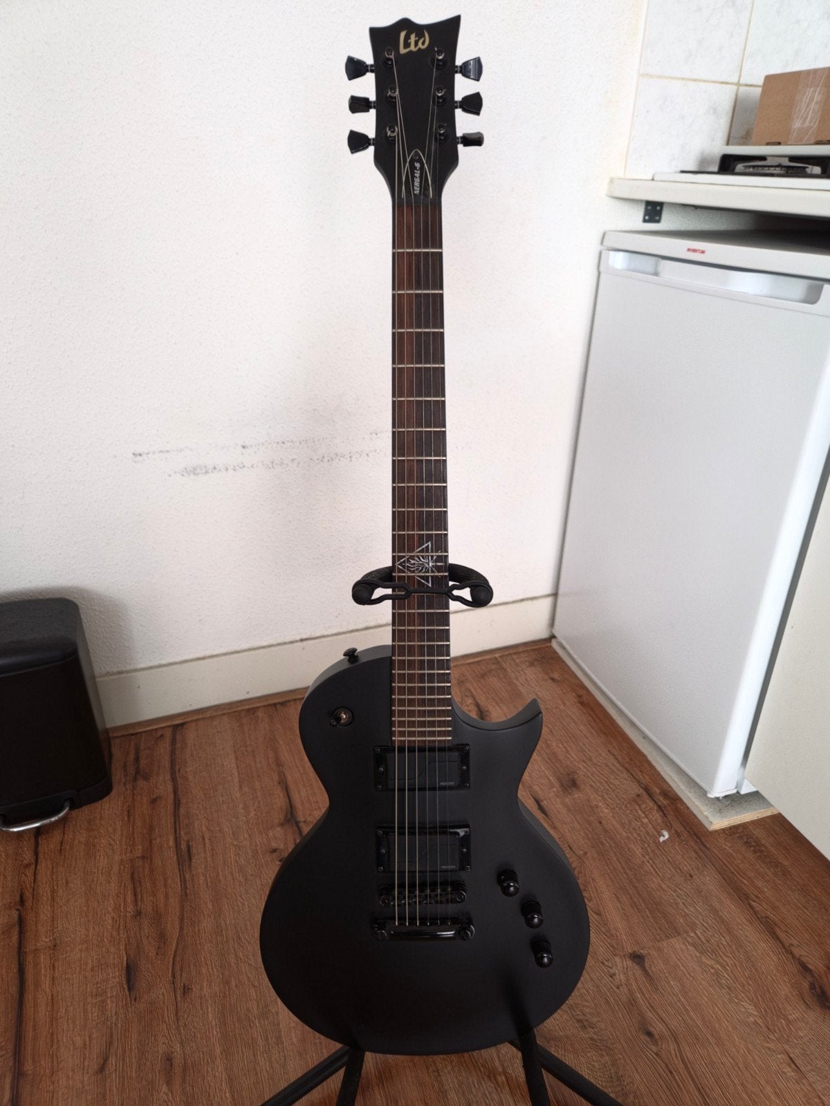 LTD Nergal-6 Signature Gitaar - Zo goed als nieuw, Ophalen, Zo goed als nieuw, Solid body, Overige merken