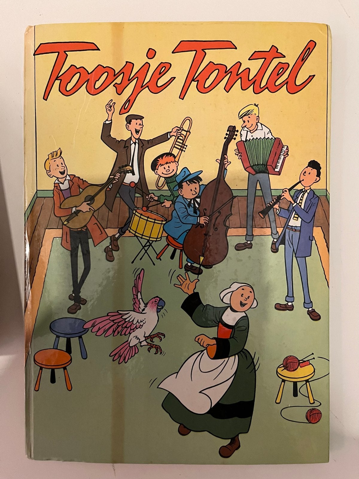 Toosje Tontel - Stripboek - Vintage, Boeken, Stripboeken, Eén stripboek, Verzenden, Gelezen
