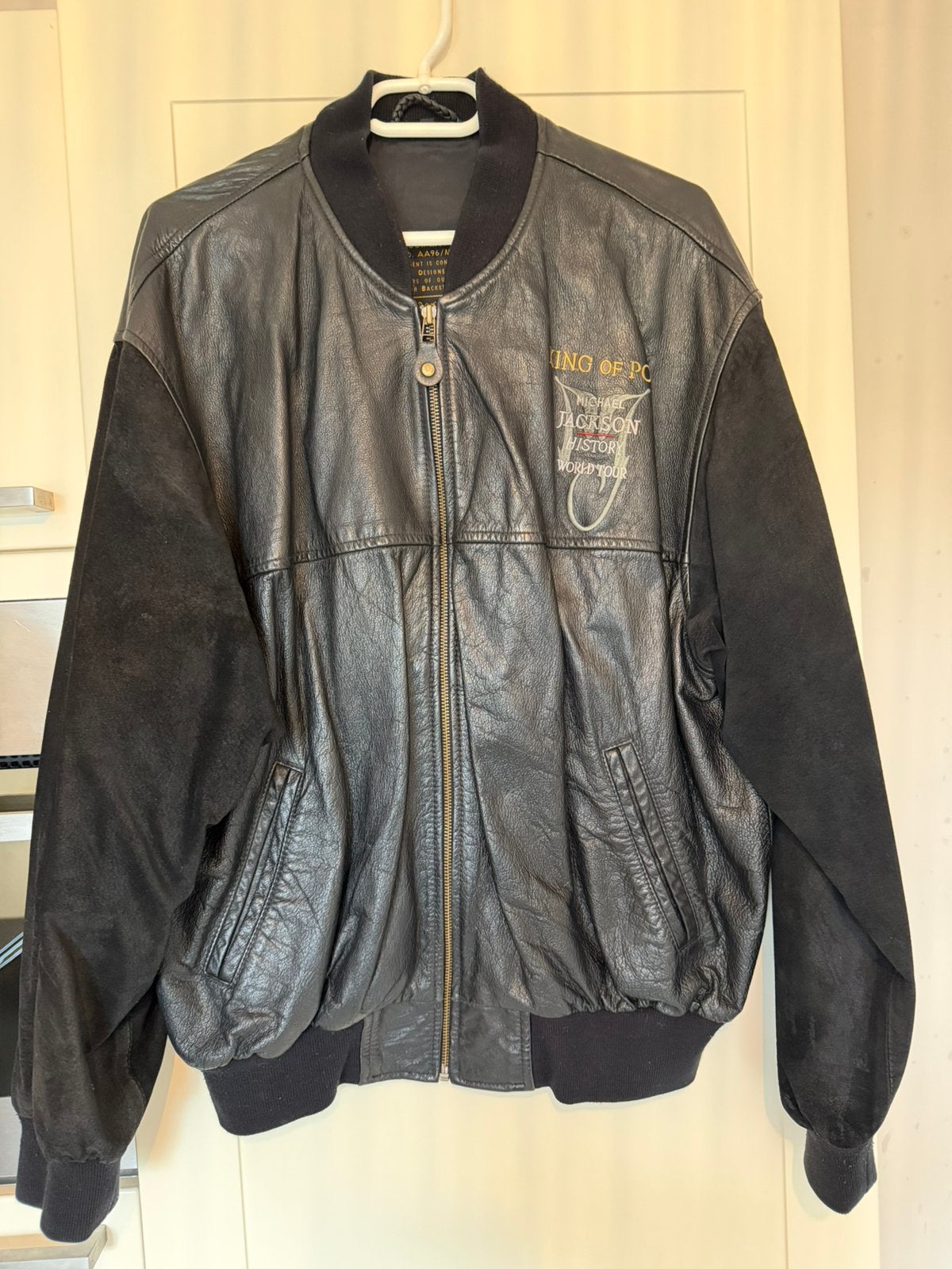 Michael Jackson HIStory World Tour Leren Bomberjack, Ophalen of Verzenden