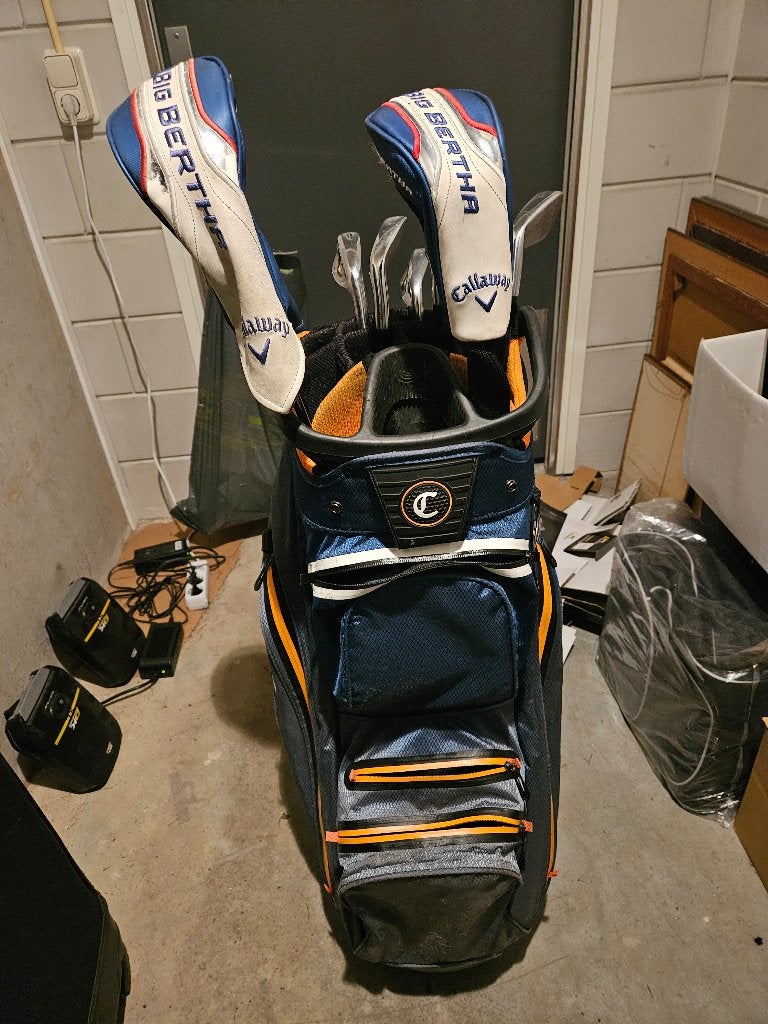 Callaway golftas met Titleist/Callaway clubs, Ophalen, Gebruikt, Set, Callaway