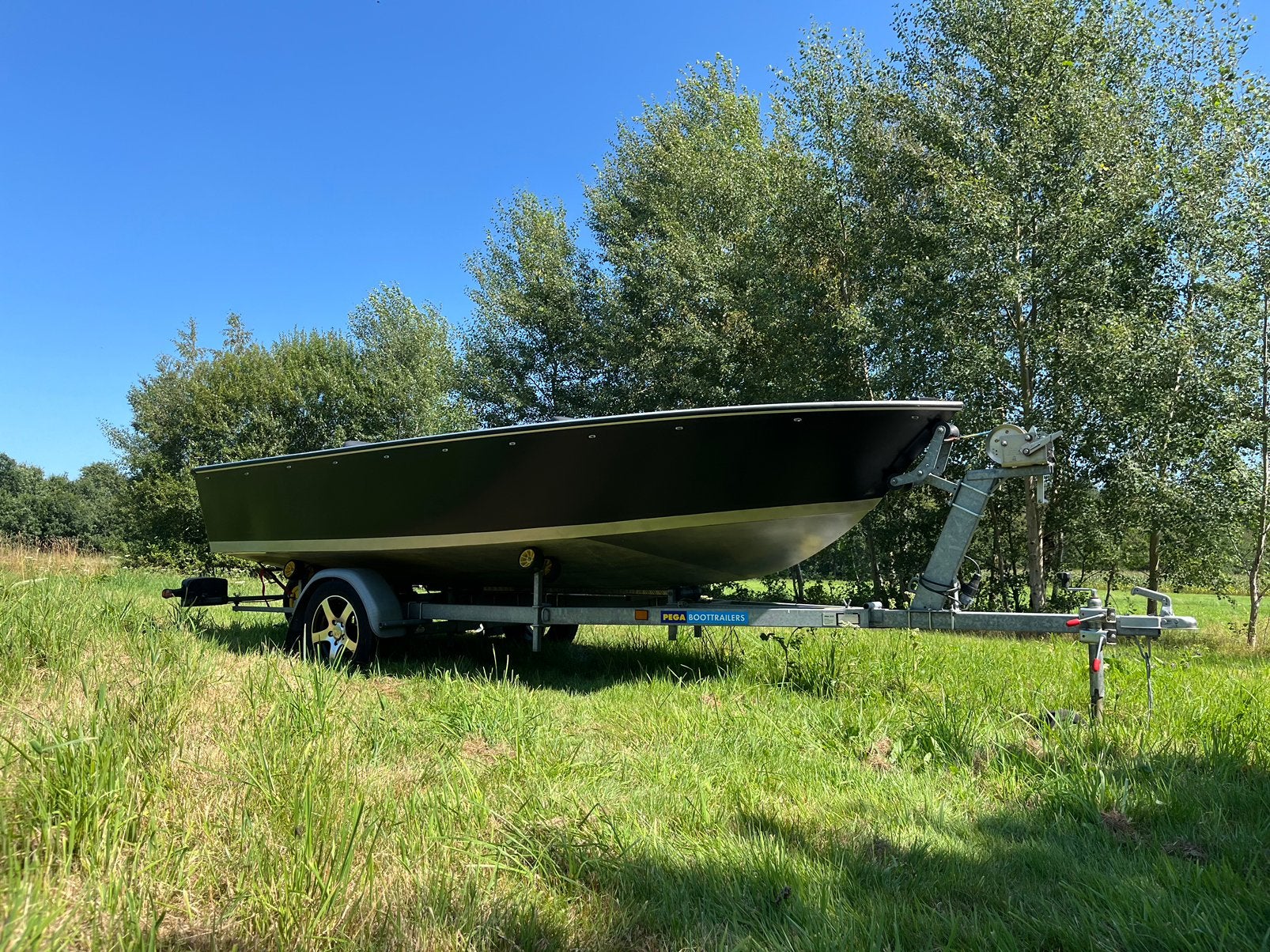 Marcraft 440 + Pega SH750 (no motor) visboot, Watersport en Boten, Ophalen, Gebruikt, 30 pk of meer, Elektrische start
