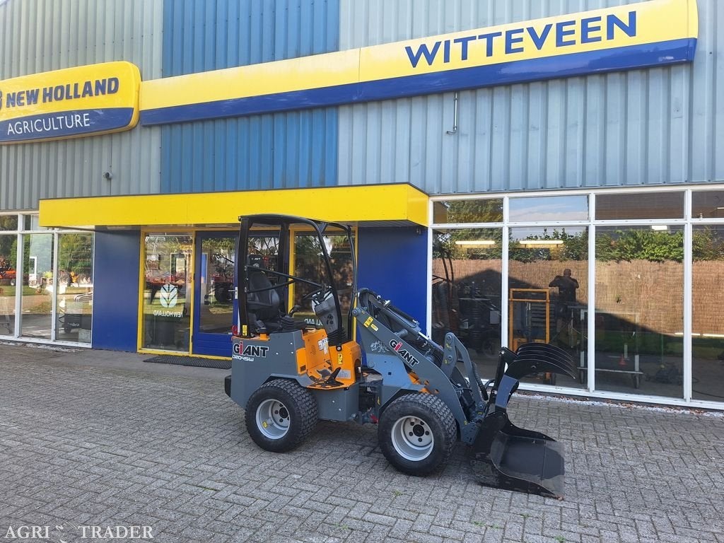 Giant D204 SW, Giant, Info@tobroco-giant.nl, Sprendlingenstraat Oisterwijk