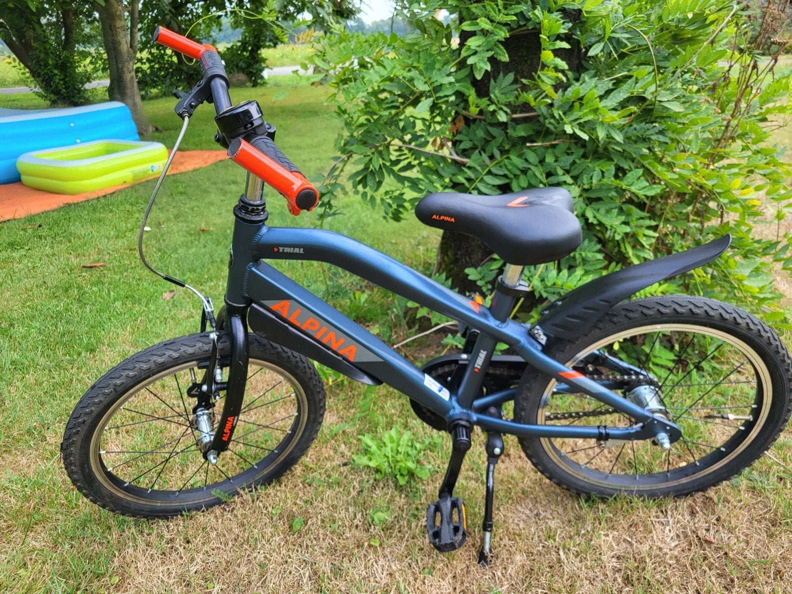 alpina trial kinderfiets, Fietsen en Brommers, Ophalen, Zo goed als nieuw