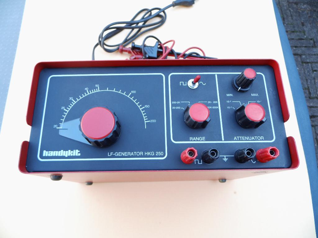 1 Handykit LF Toongenerator HKG250, Ophalen of Verzenden, Zo goed als nieuw