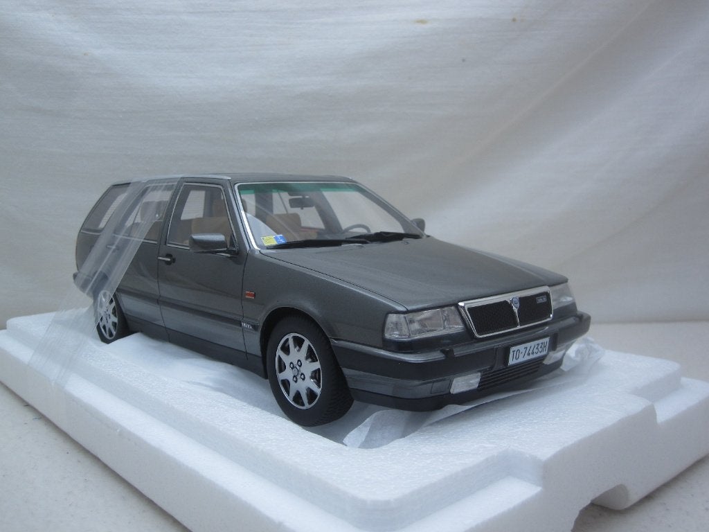 Lancia Thema S.W. TD 1988 Grijs 1:18 Laudo Racing Models, Ophalen of Verzenden, Nieuw, Auto, Overige merken