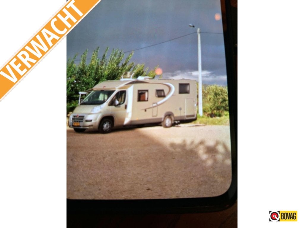 Bürstner Nexxo T 728 Enkele Bedden, Caravans en Kamperen, Fiat, Bedrijf, Bürstner, Half-integraal