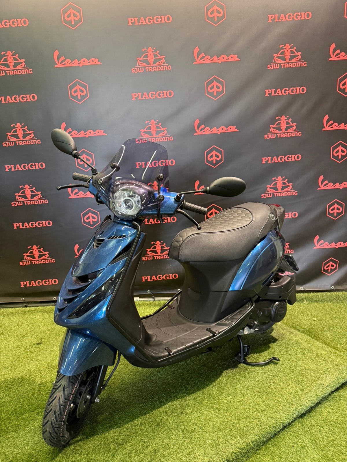Piaggio Zip 2023 Brom! Midnight Blue / RS Zadel / Angel Eye!, Fietsen en Brommers, Scooters | Piaggio, Zip, Ophalen of Verzenden