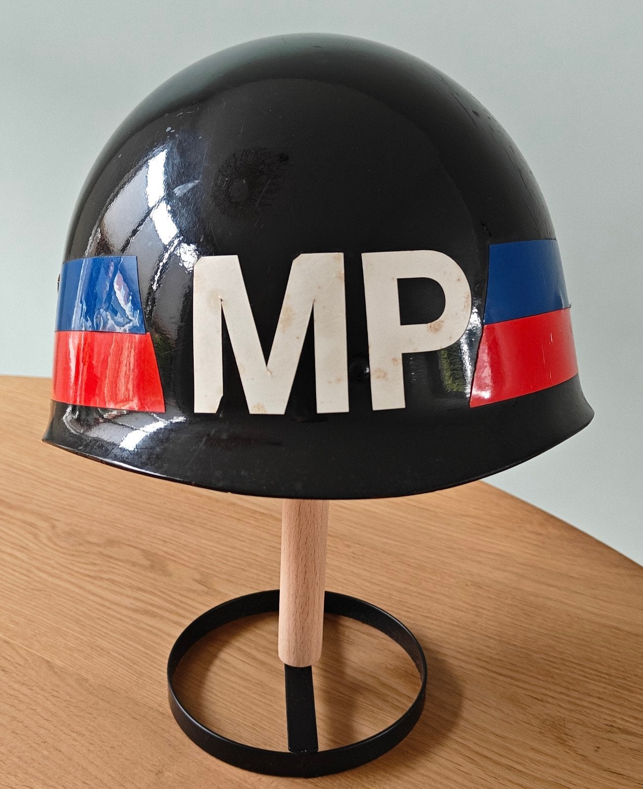 Us 89th Police battalion helmet liner, Verzamelen, Ophalen of Verzenden, Landmacht, Amerika, Helm of Baret